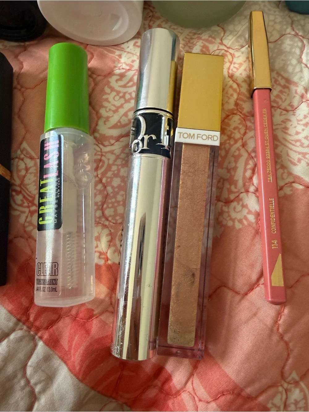 Tom ford…..Lot of 12 cosmetics and skincare products